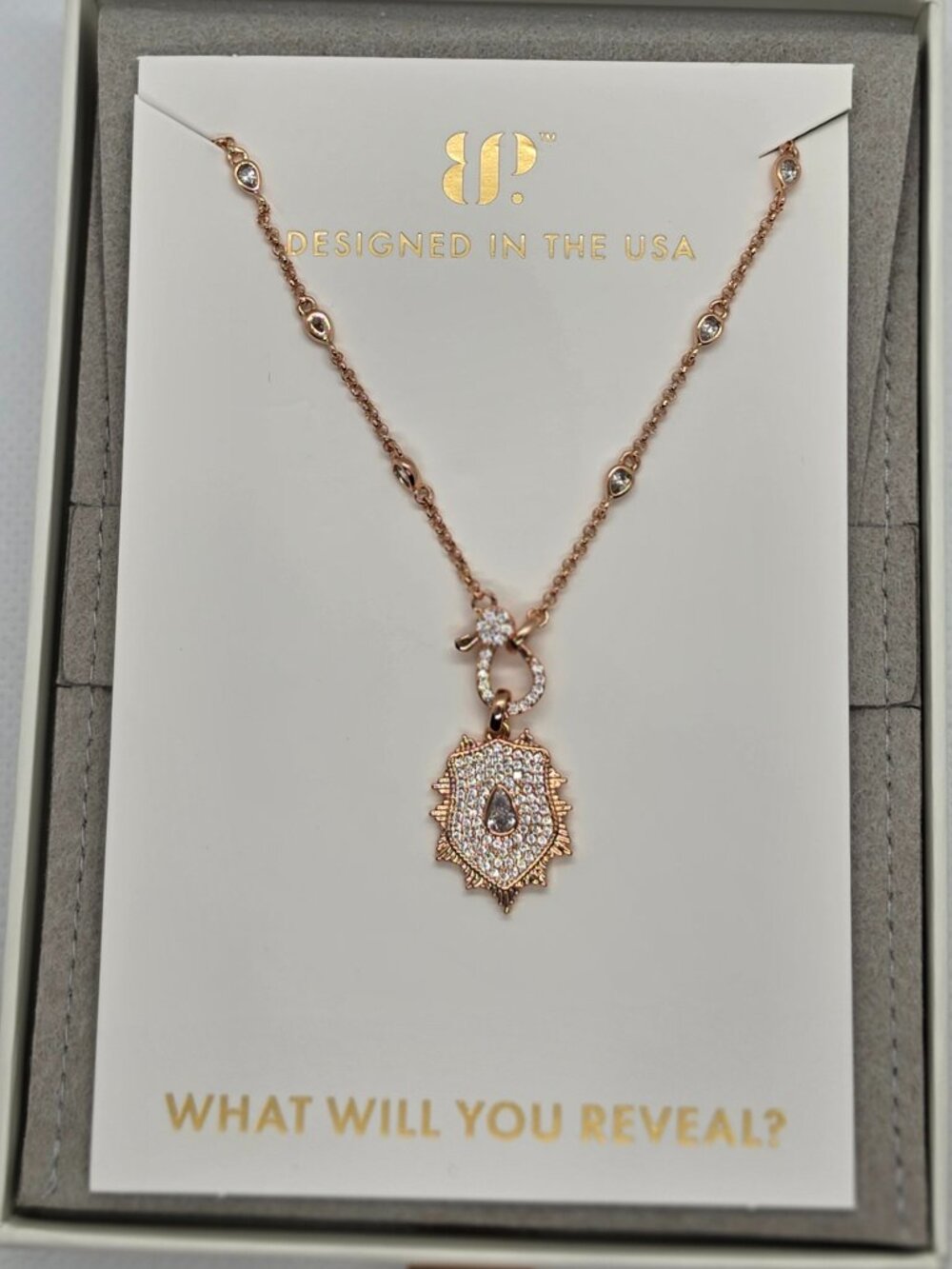 BP Lumina Necklace Rose Gold